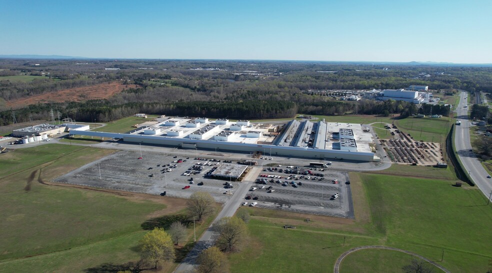 Primary Photo Of 100 Timken Rd, Gaffney Manufacturing For Sale