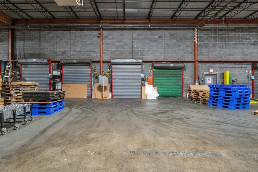 More Photos Of 232 Division St, Kingston Warehouse For Lease
