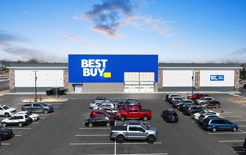 More Photos Of 1750 County Road 42 W, Burnsville Land For Lease