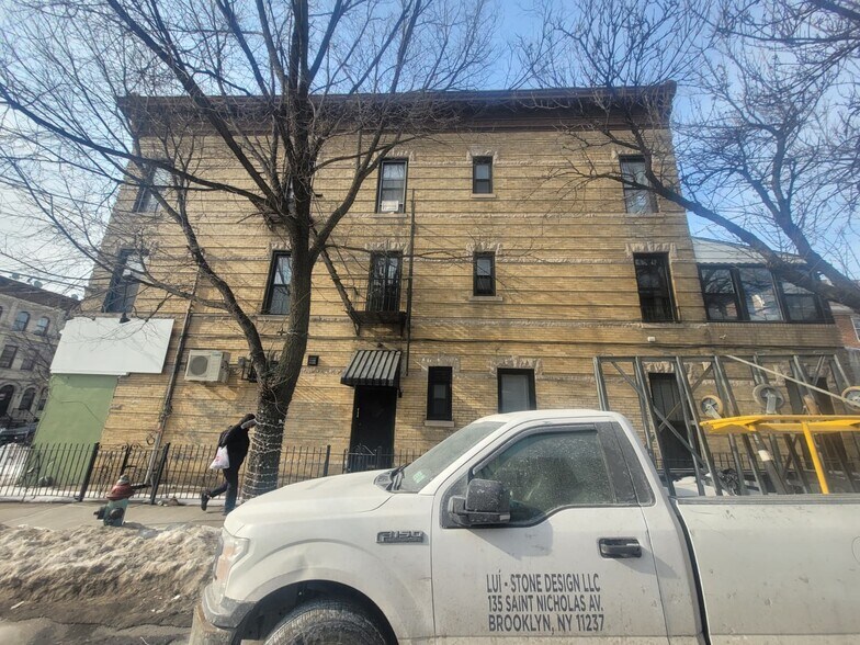 More Photos Of 1681 DeKalb ave, Brooklyn Apartments For Sale