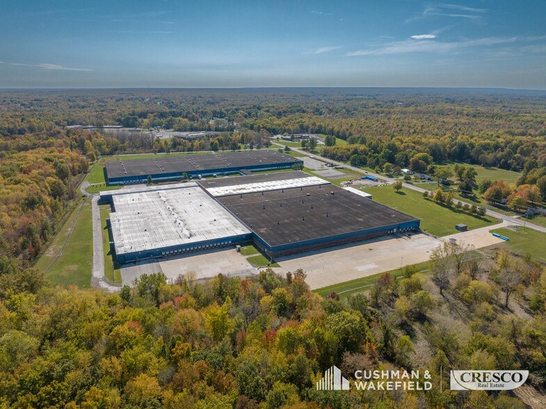 More Photos Of 6800 Center Rd, Ashtabula Warehouse For Lease