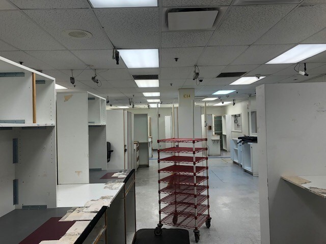More Photos Of 255 Phillipi Rd, Columbus Research And Development For Lease