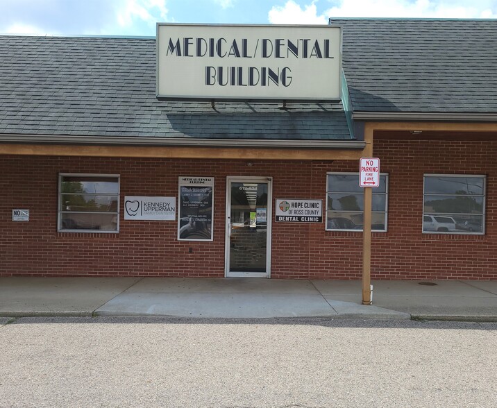 More Photos Of 601-637 Central Ctr, Chillicothe Unknown For Lease