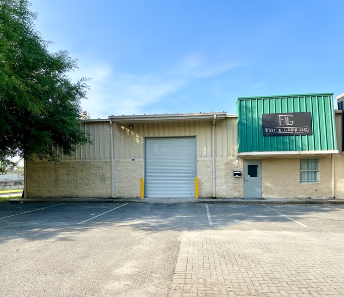 More Photos Of 1101 Louisville Rd, Savannah Unknown For Lease