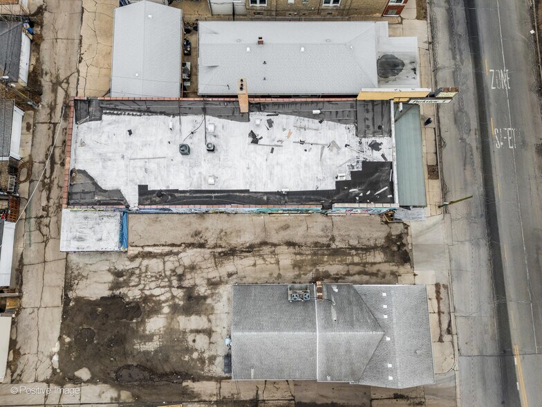 More Photos Of 4020-22 N Central Ave, Chicago Office For Sale