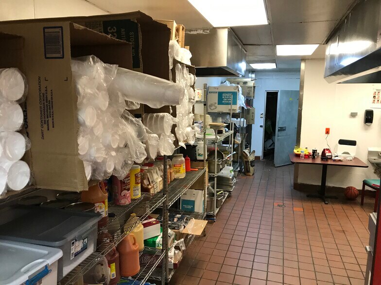 More Photos Of 954 Main St, Southaven Fast Food For Sale