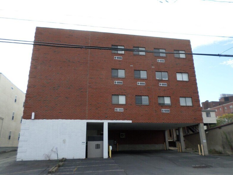 More Photos Of 819 Jefferson Ave, Scranton Assisted Living For Lease