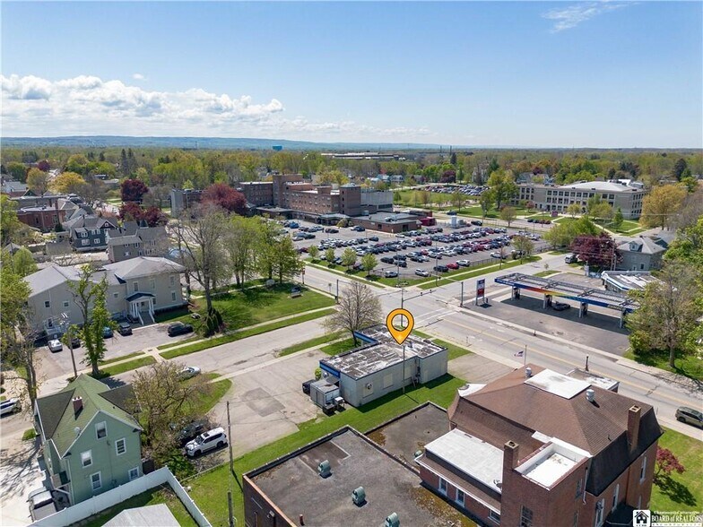 More Photos Of 436 Central Ave, Dunkirk Restaurant For Lease