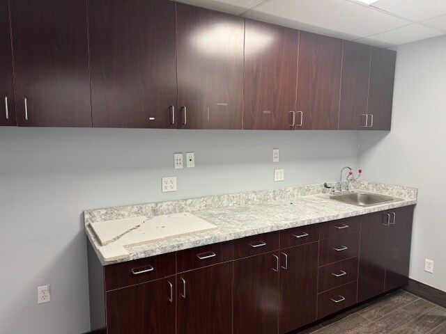 More Photos Of 1028 154th St, Whitestone Storefront Retail Office For Lease