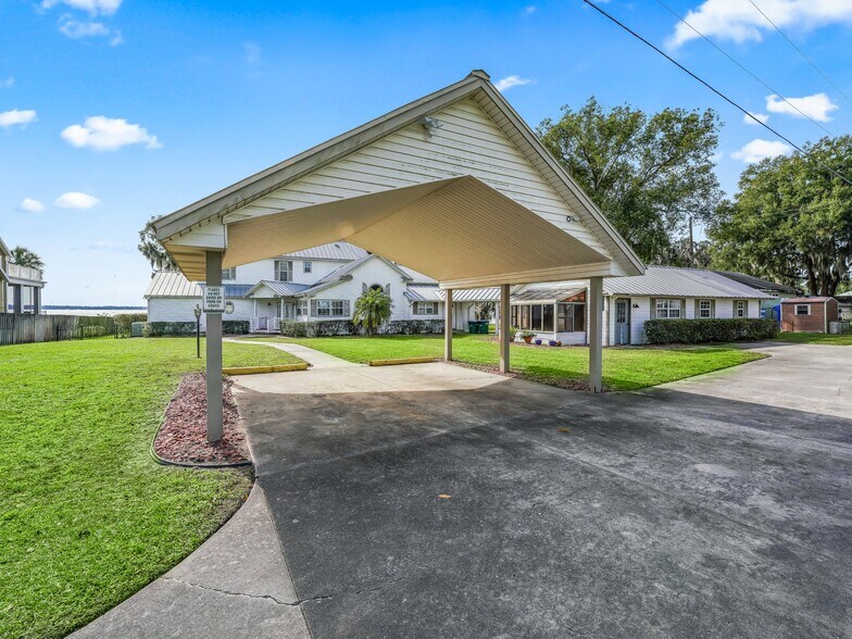 More Photos Of 12730 E Highway 25, Ocklawaha Specialty For Sale