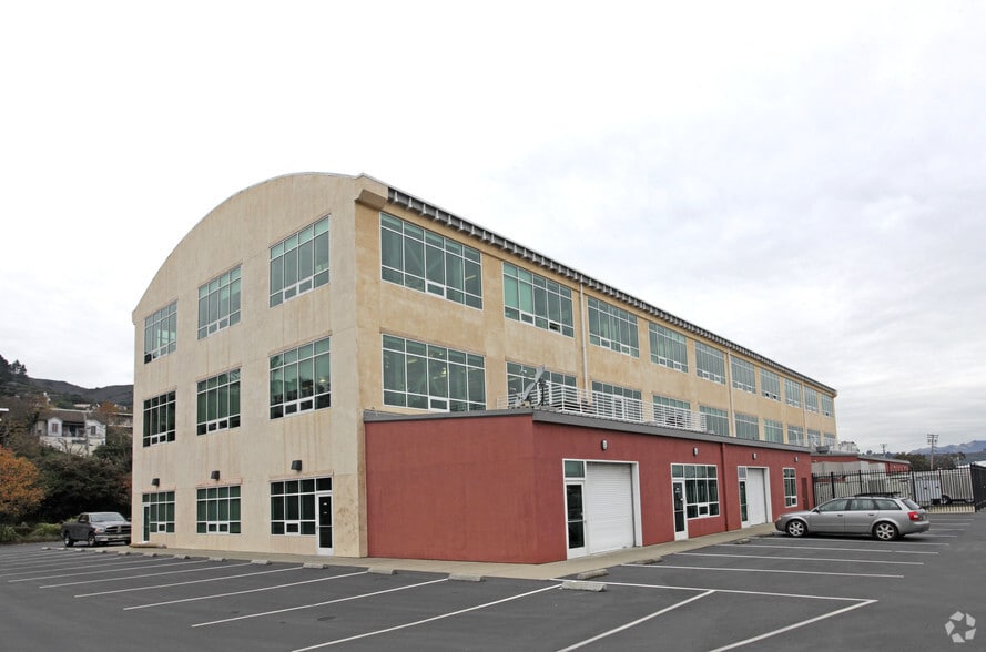 More Photos Of 30 Liberty Ship Way, Sausalito Light Distribution For Lease