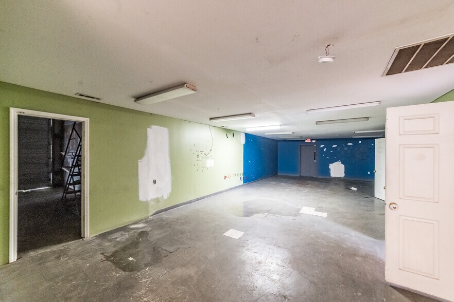 More Photos Of 13520 Us Highway 231, Union Grove Self Storage For Lease
