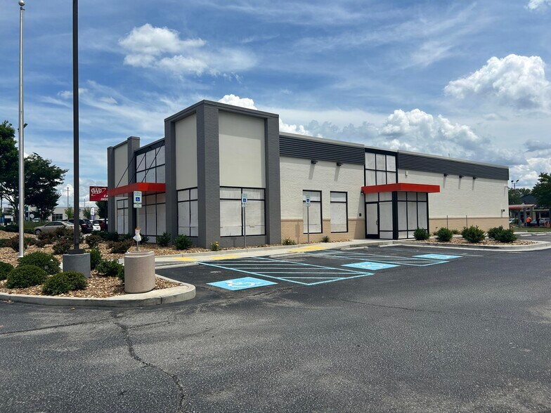More Photos Of 1466 Woodruff Rd, Greenville Fast Food For Sale