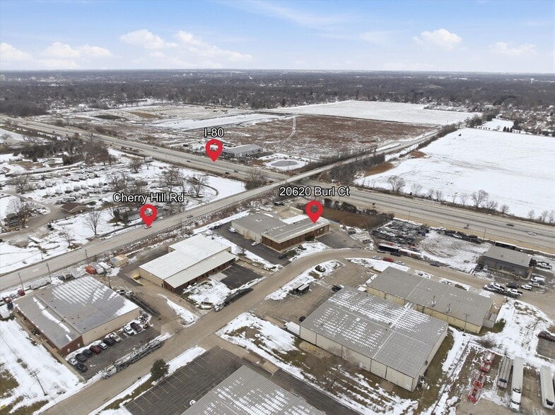 More Photos Of 20620 Burl Ct, Joliet Warehouse For Sale