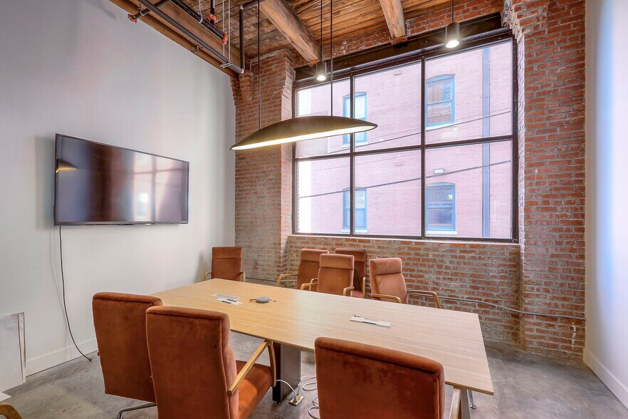 More Photos Of 1612 Grand Blvd, Kansas City Loft Creative Space For Lease