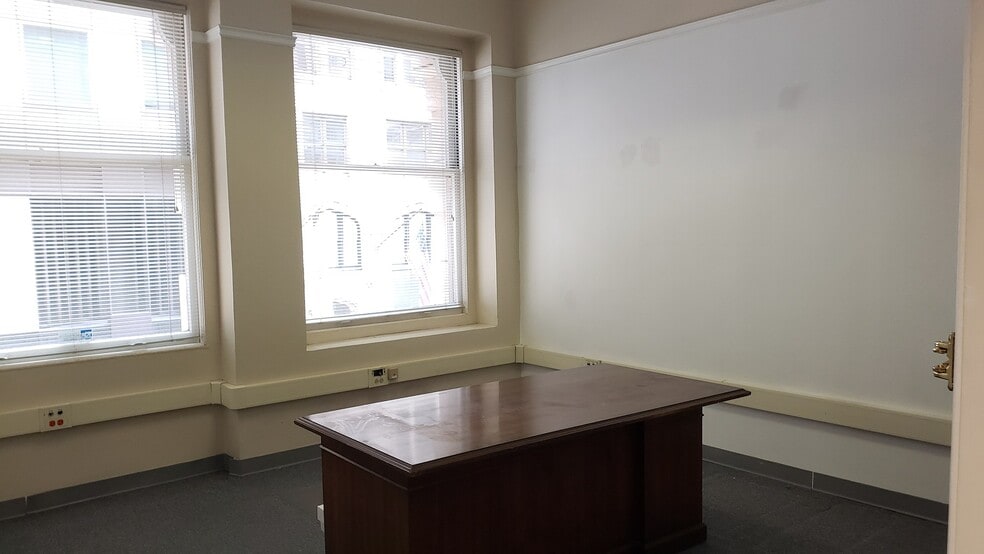 More Photos Of 217-221 Sansome St, San Francisco Office For Lease