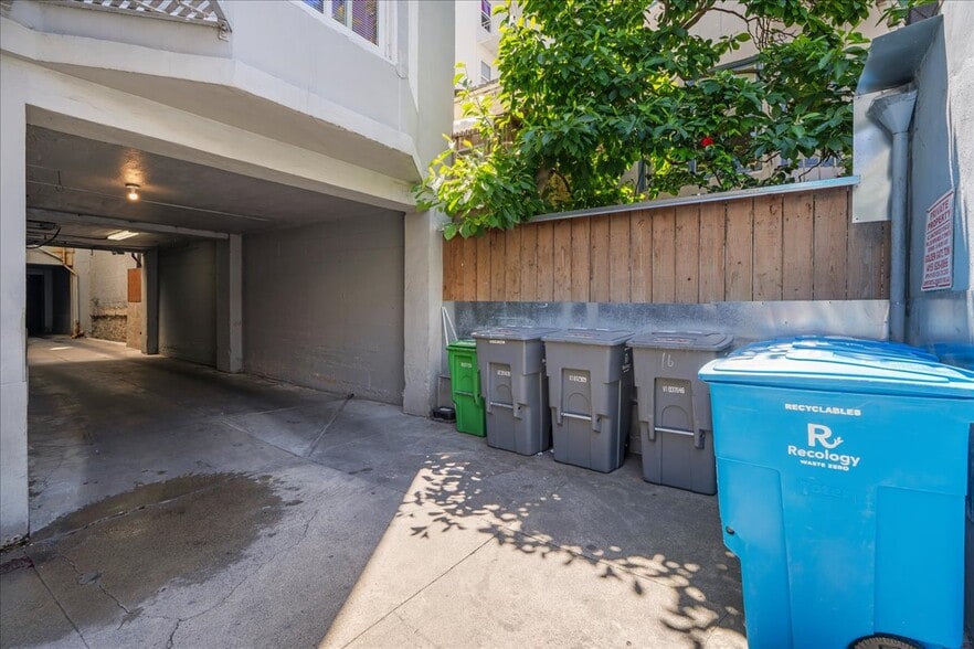 More Photos Of 425 Hyde St, San Francisco Apartments For Sale
