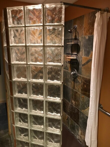 More Photos Of 347 National Ave NW, Grand Rapids Loft Creative Space For Sale