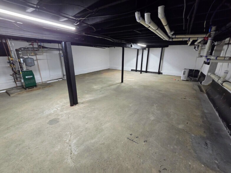 More Photos Of 1125 Prospect St, Ewing Storefront Retail Residential For Lease