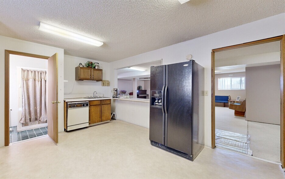 More Photos Of 554 Country Way N, Kalispell Religious Facility For Sale