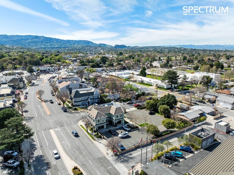 More Photos Of 22621 Lyons Ave, Santa Clarita Medical For Sale