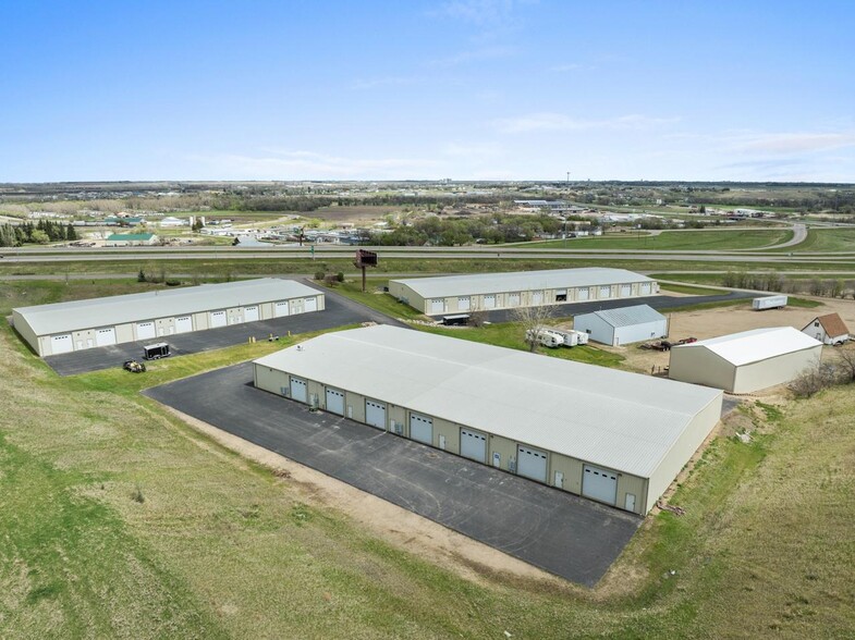 More Photos Of 2520 SE 20th Ave, Minot Self Storage For Sale