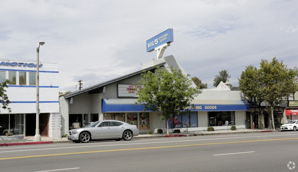Primary Photo Of 17017-17019 Ventura Blvd, Encino General Retail For Sale