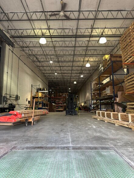 More Photos Of 126 New Pace Rd, Newcomerstown Warehouse For Sale