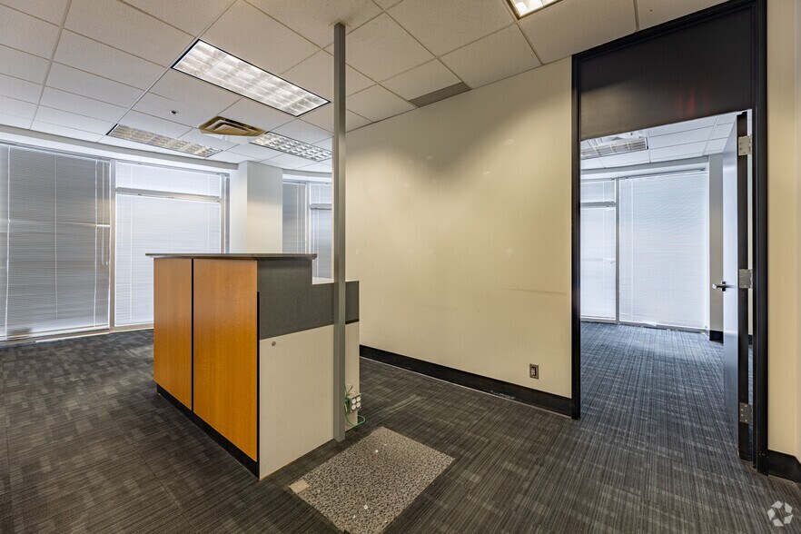 More Photos Of 3636 Steeles Ave E, Toronto Storefront Retail Office For Lease