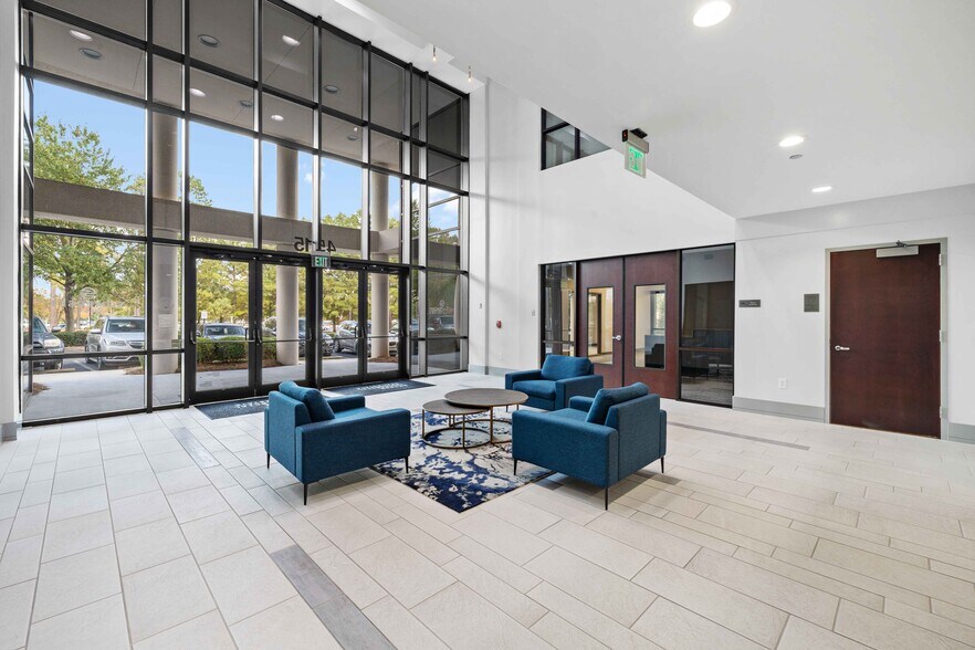 More Photos Of 4515 Falls of Neuse Rd, Raleigh Office For Lease