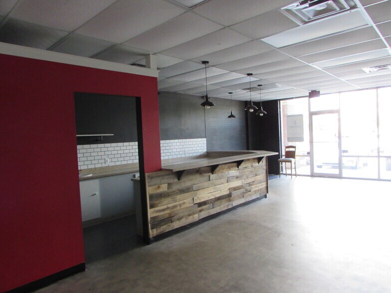 More Photos Of 1307 Highway 31 NW, Hartselle Freestanding For Lease