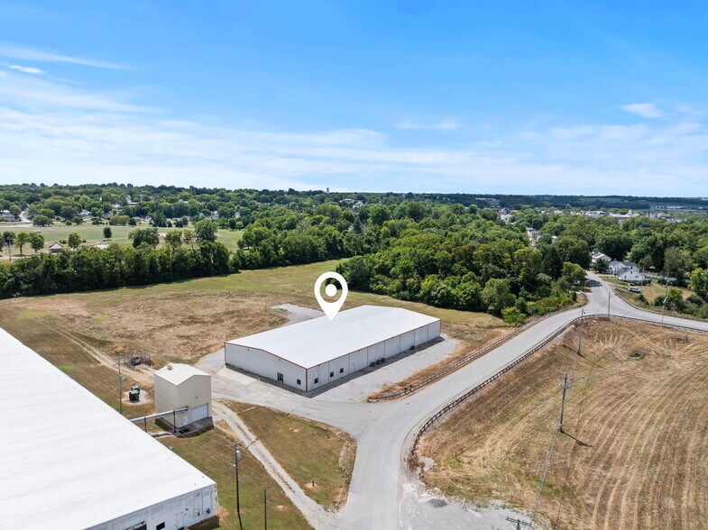 More Photos Of 620 US Highway 27 N, Cynthiana Industrial For Lease
