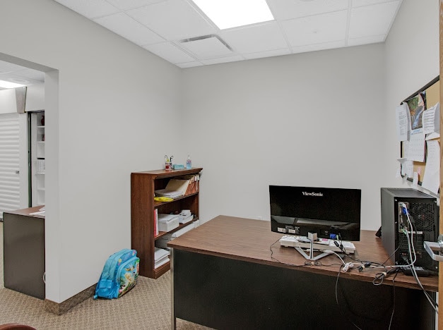 More Photos Of 3273 Davison Rd, Lapeer Medical For Sale