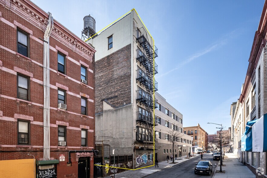 More Photos Of 368 E 148th St, Bronx Medical For Sale