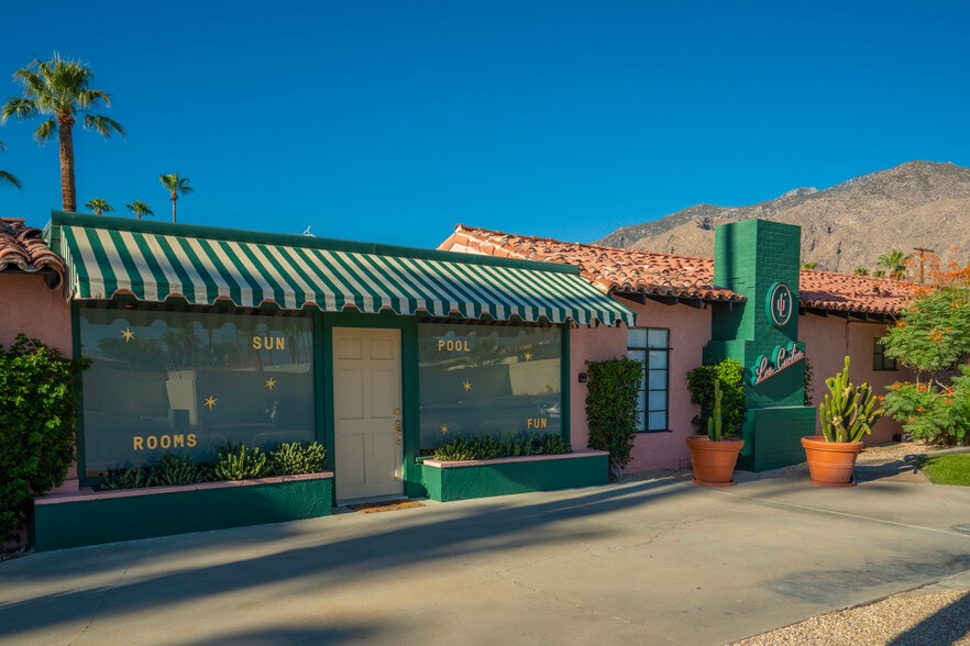 More Photos Of 555 S Warm Sands Dr, Palm Springs Hotel For Sale