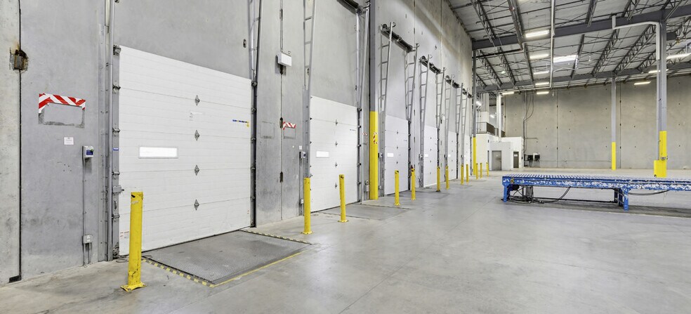 More Photos Of 18898 98 Ave, Surrey Industrial For Lease