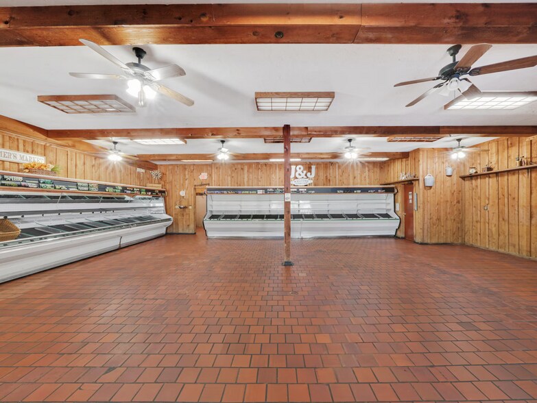 More Photos Of 2777 W Hillsboro Blvd, Deerfield Beach Freestanding For Sale
