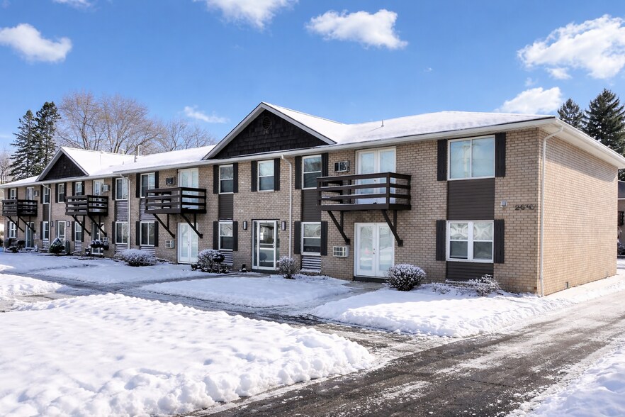 Primary Photo Of 2594-2608 Dewey Ave, Rochester Apartments For Sale