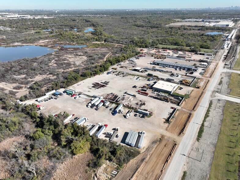 More Photos Of 952 Entertainment Way, Grand Prairie Land For Sale