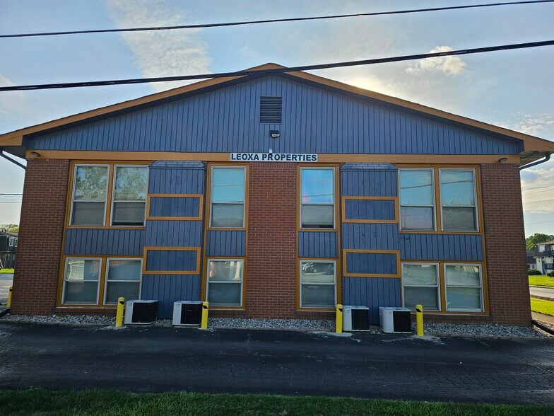 More Photos Of 6333 Hollister Dr, Indianapolis Office For Sale