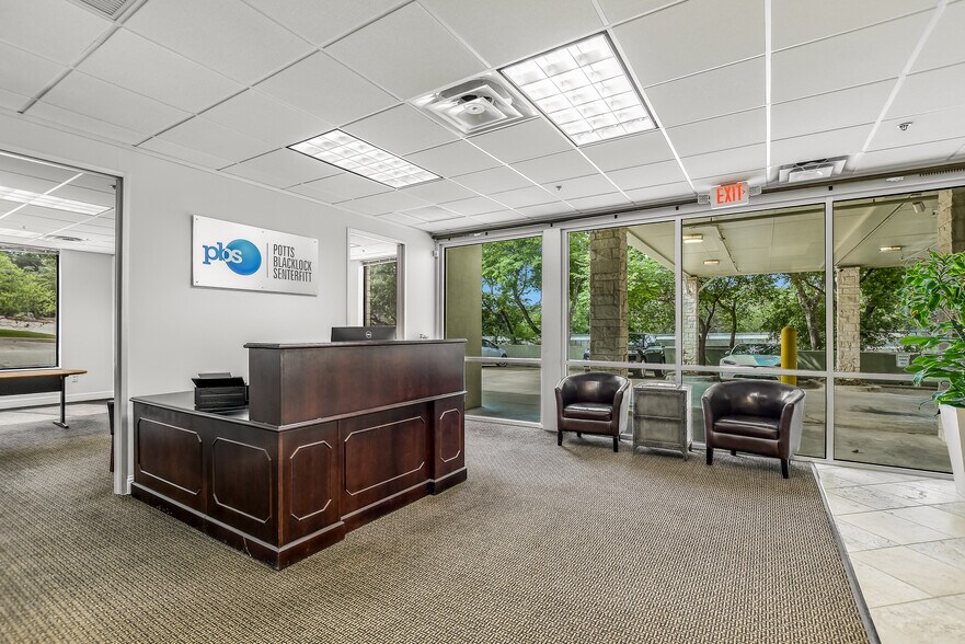 More Photos Of 4800 Bee Cave Rd, Austin Medical For Lease