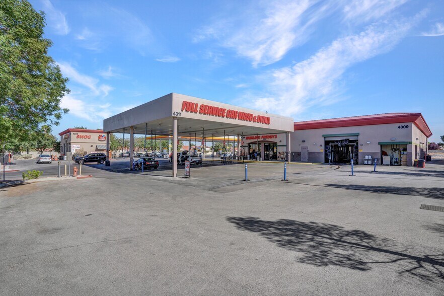 More Photos Of 4309 W Craig Rd, Las Vegas Convenience Store For Sale