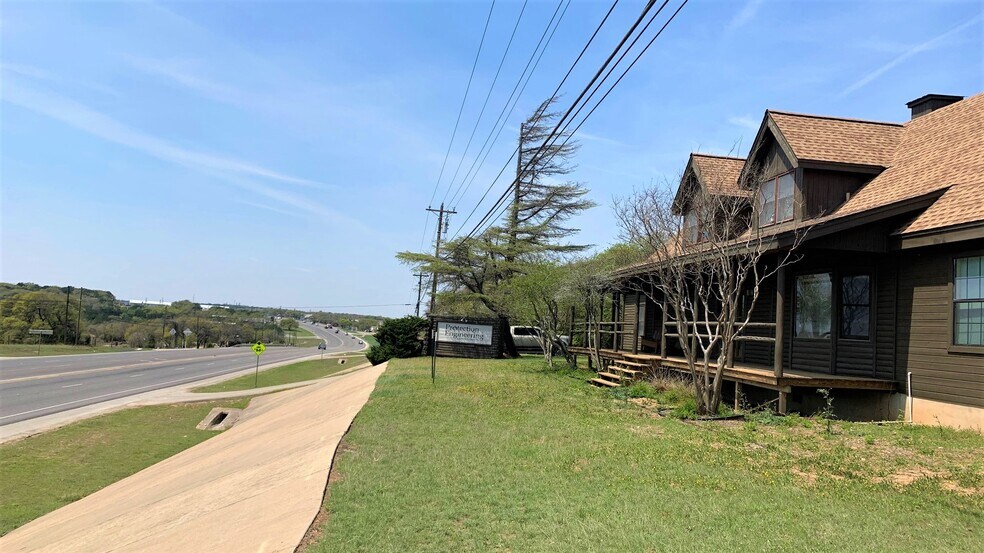 More Photos Of 4225 E Highway 290, Dripping Springs Office For Sale