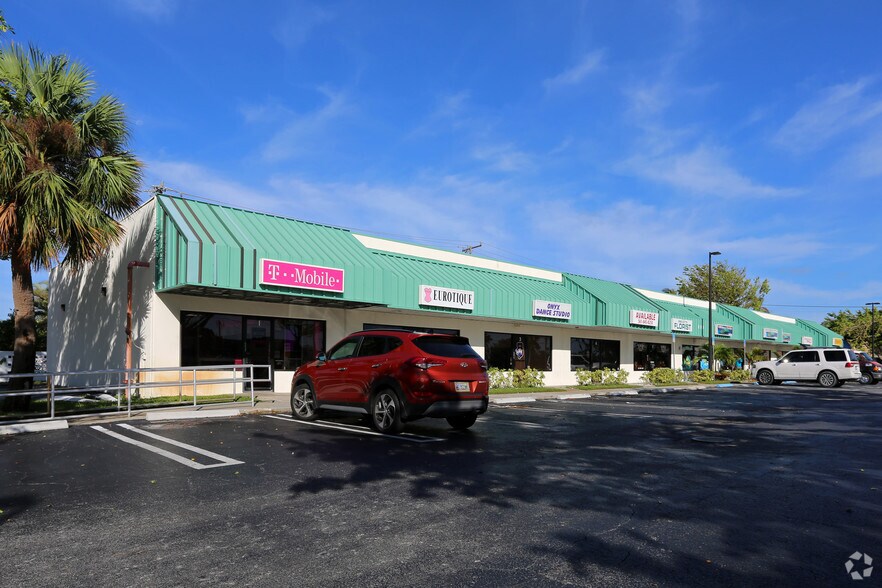 More Photos Of 804 US Highway 1, Lake Park Unknown For Lease