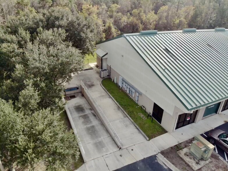 More Photos Of 3653 Regent Blvd, Jacksonville Warehouse For Sale