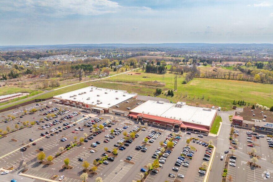 More Photos Of 1810-1844 E Ridge Pike, Royersford Unknown For Lease