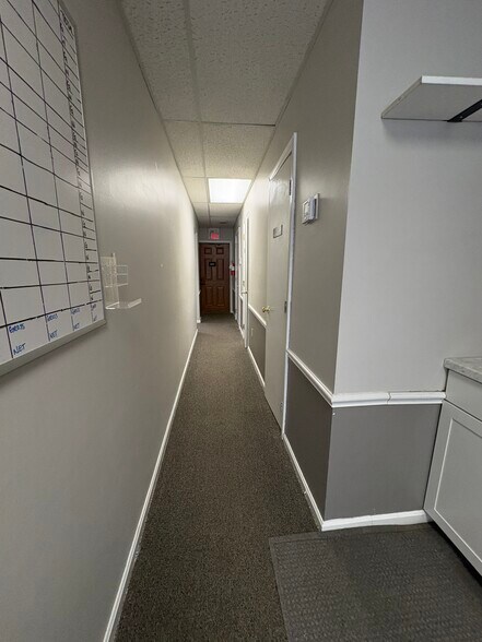 More Photos Of 4466 Darrow Rd, Stow Office For Sale