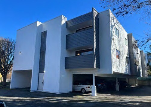 More Photos Of 1333 Pandora Av, Victoria Apartments For Sale