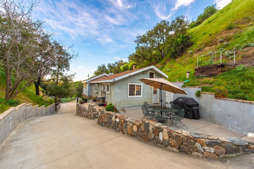 More Photos Of 12141 Wildwood Trl, Kagel Canyon Specialty For Sale