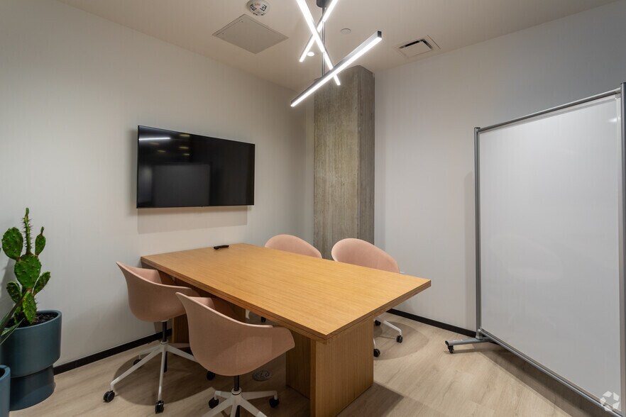 More Photos Of 2130 Arapahoe St, Denver Coworking Space